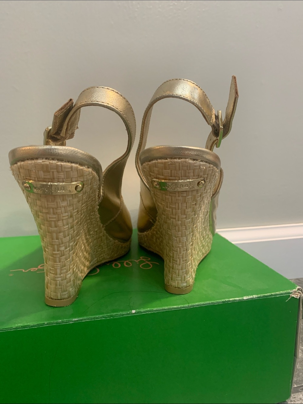 Lilly Pulitzer Metallic Gold Wedge Peep-Toe Slingbacks - Picture 4 of 5